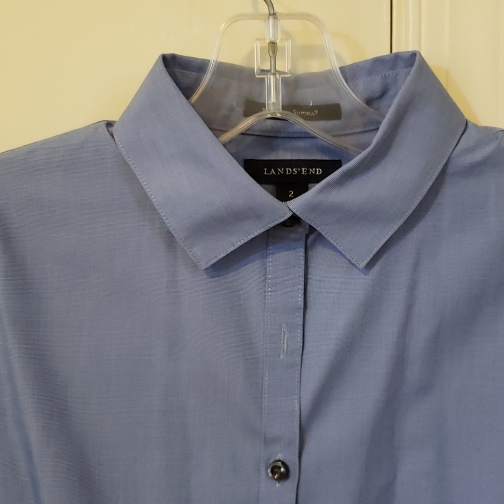 Lands End no iron ladies button down. Size 2